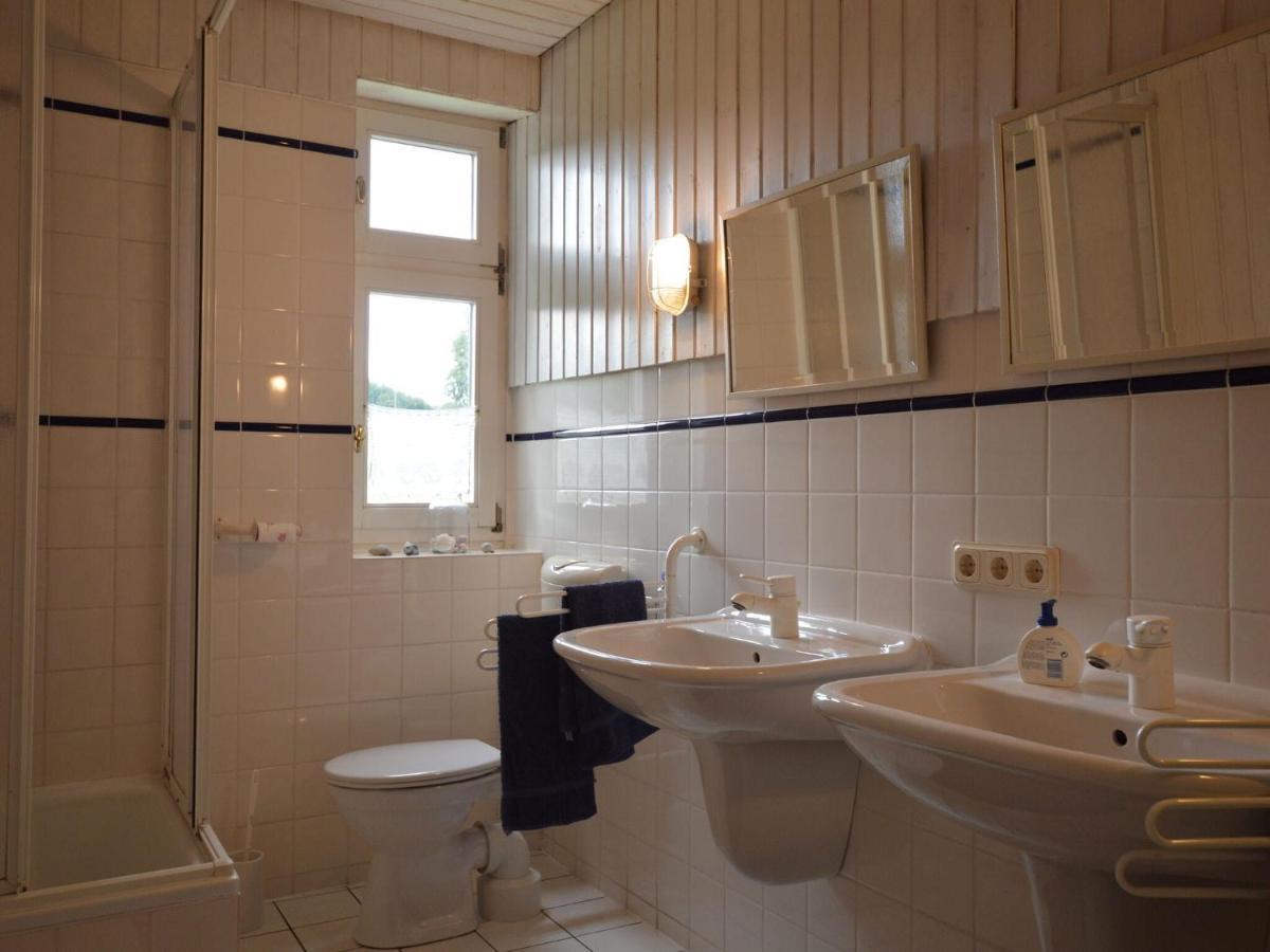 Cozy Holiday Home In Neuendorf With Garden Kültér fotó